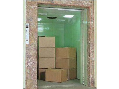 载货电梯 